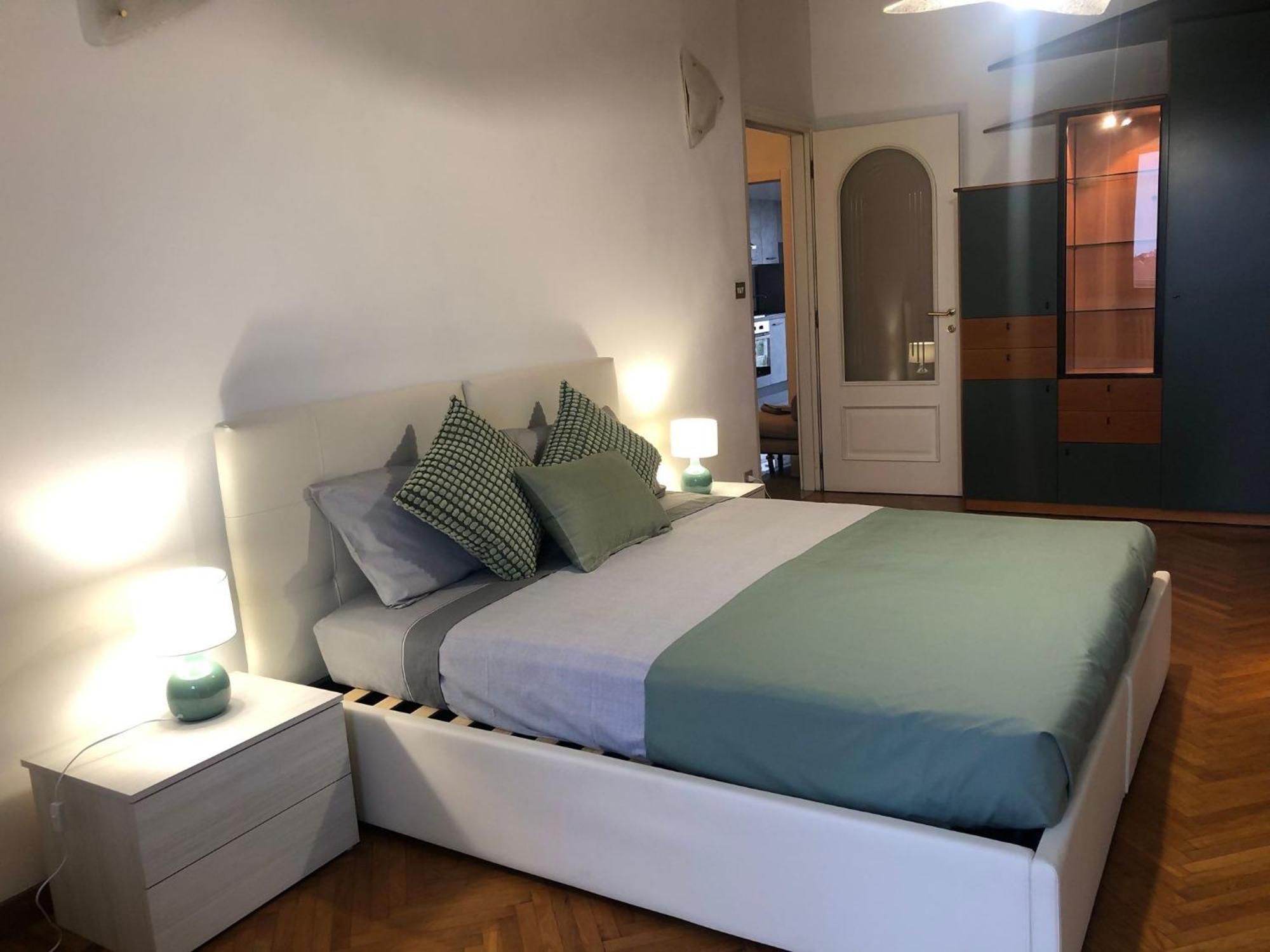 Metro Molinette Panoramico Con 6 Posti Letto Apartman Torino Kültér fotó